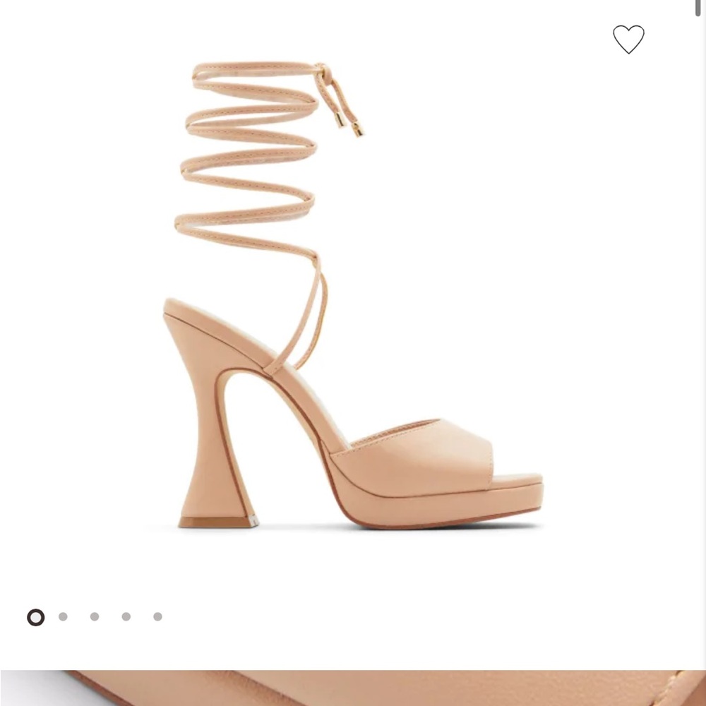 Aldo Daphnee Beige Women’s Dress Sandals. Beige heels. Nude heels
